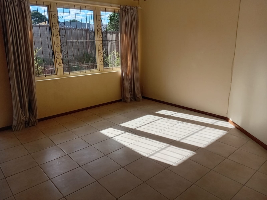 2 Bedroom Property for Sale in Chiselhurst Eastern Cape